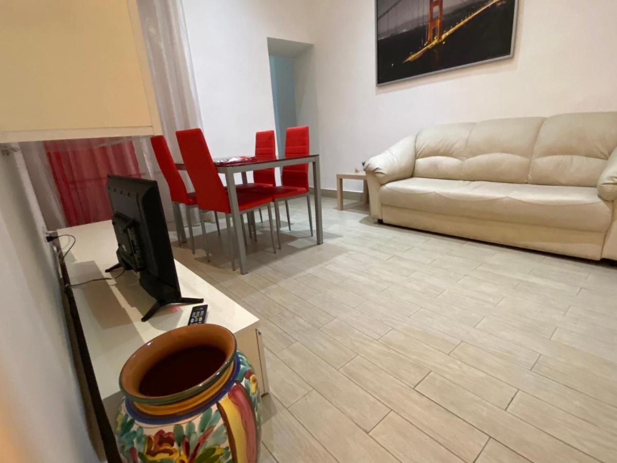 Casa vacanza La Collegiata Aeroporto di Catania Fontana Rossa Esterno foto