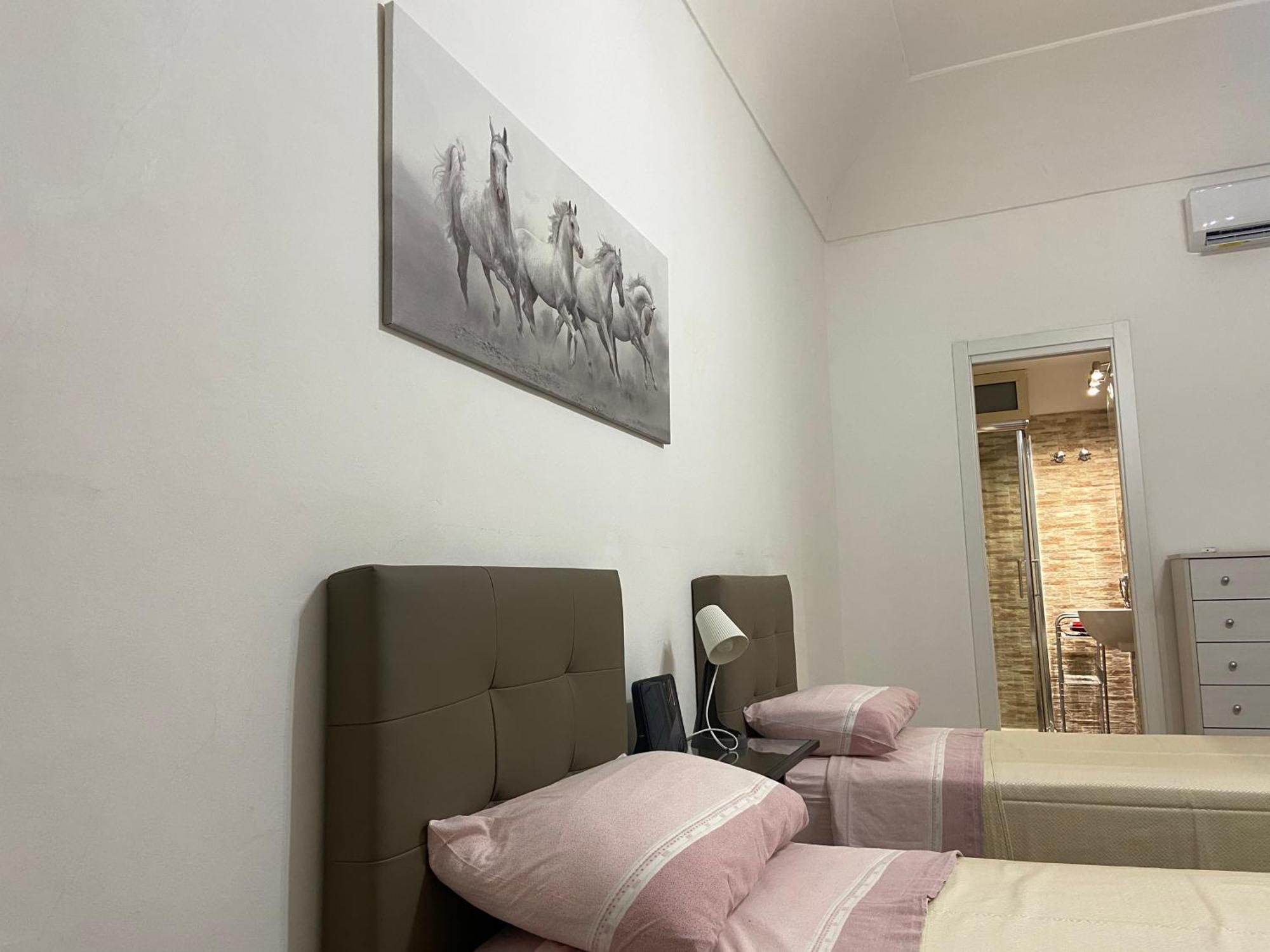 Casa vacanza La Collegiata Aeroporto di Catania Fontana Rossa Esterno foto